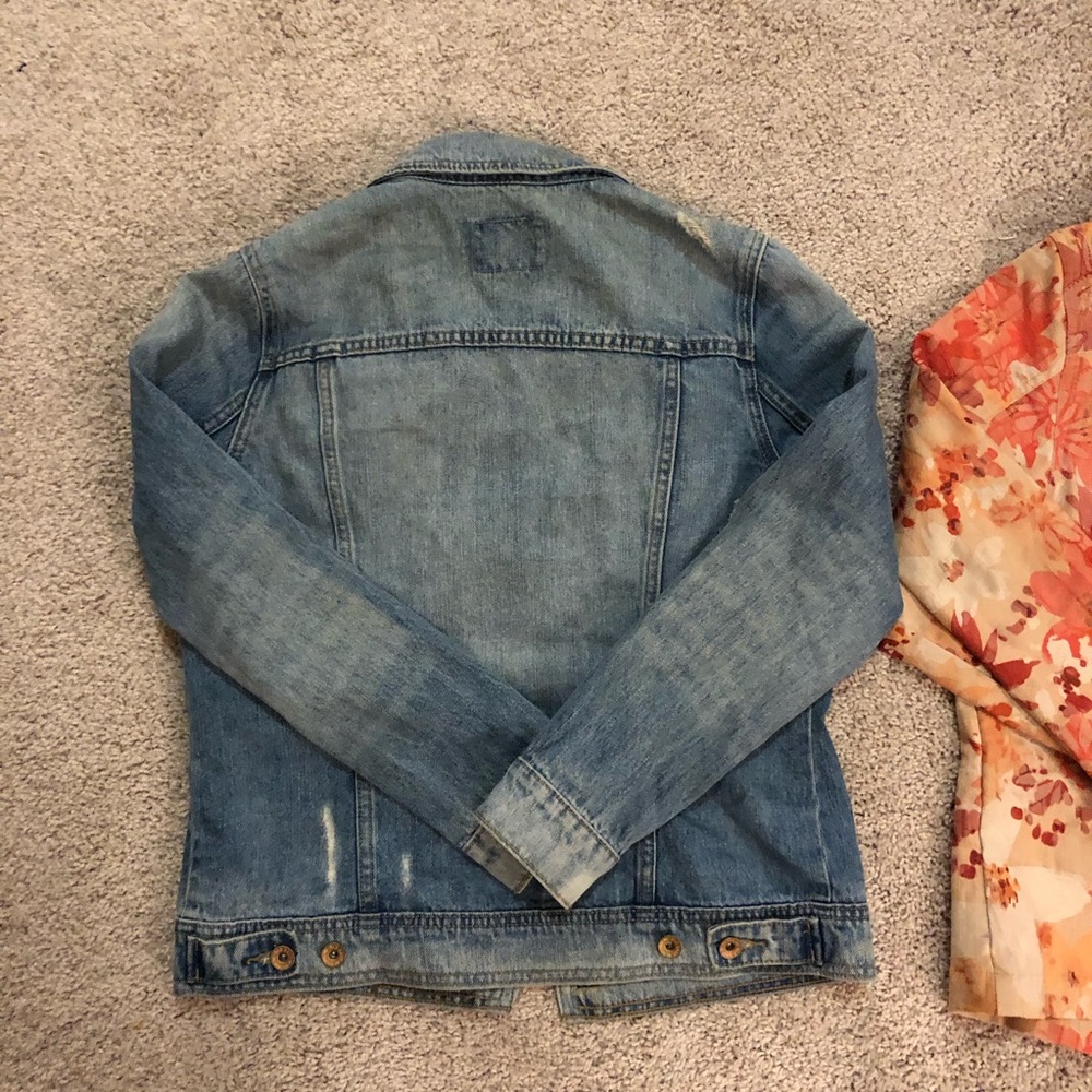 Blue Jean Jacket - Picture 3 of 4